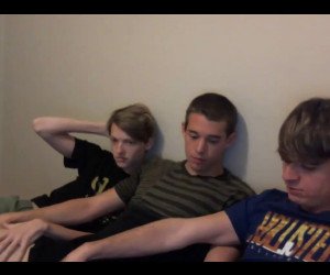 gay teen threesome