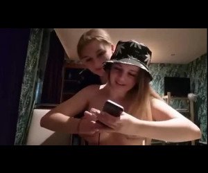 lesbian best friends on webcam