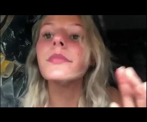 Tight Blonde College Teen Cam Show